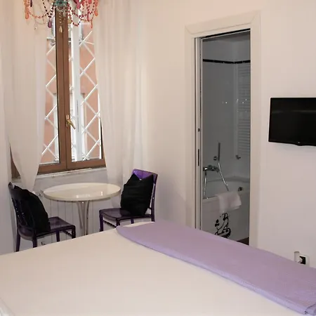 Domus Caecilia - Via Cola Di Rienzo Apartmán *