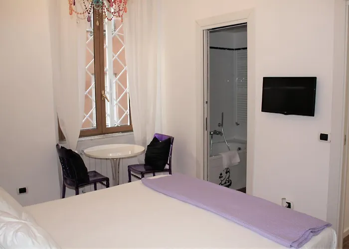 Domus Caecilia - Via Cola Di Rienzo Daire *