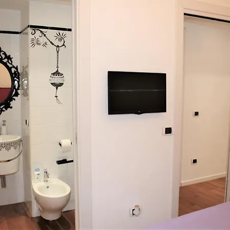 Domus Caecilia - Via Cola Di Rienzo * Рим