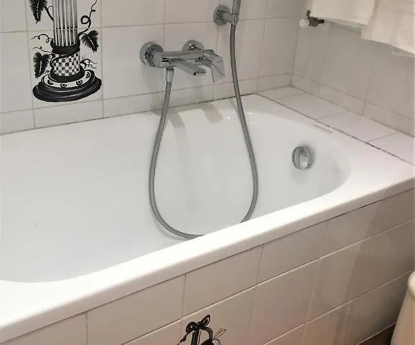 Apartamento Domus Caecilia - Via Cola Di Rienzo