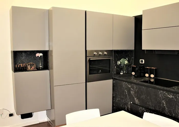 Domus Caecilia - Via Cola Di Rienzo * Roma